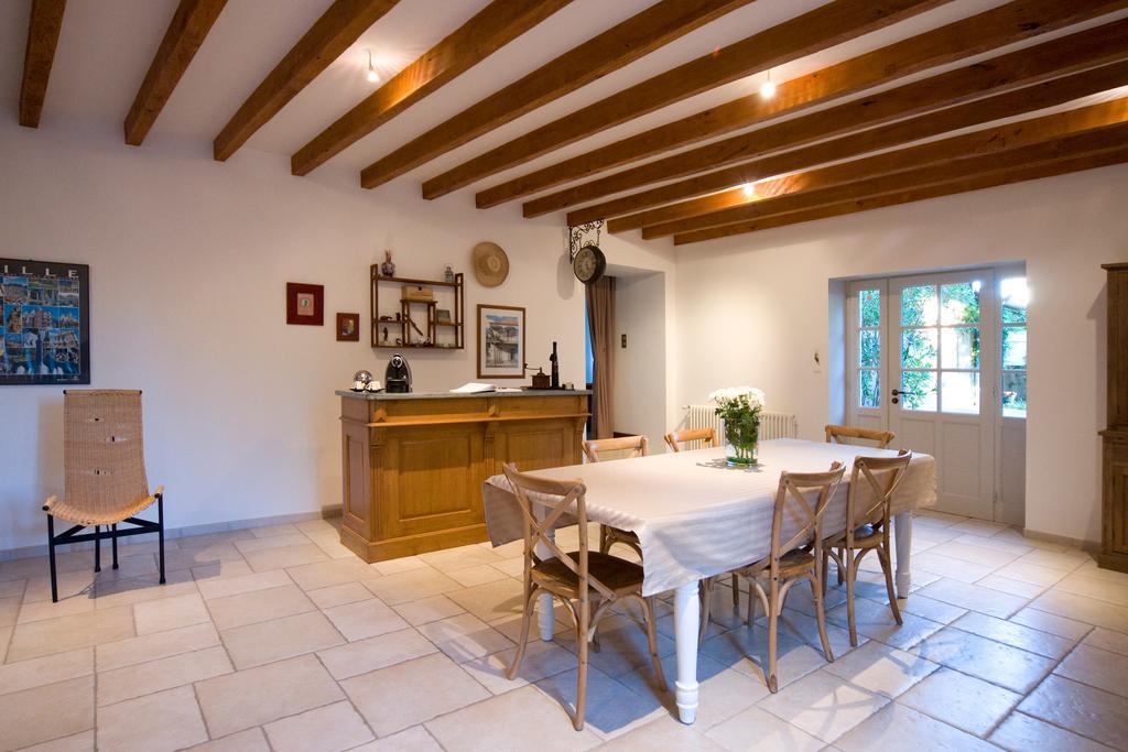 B&B La Cerisaie Francheleins エクステリア 写真
