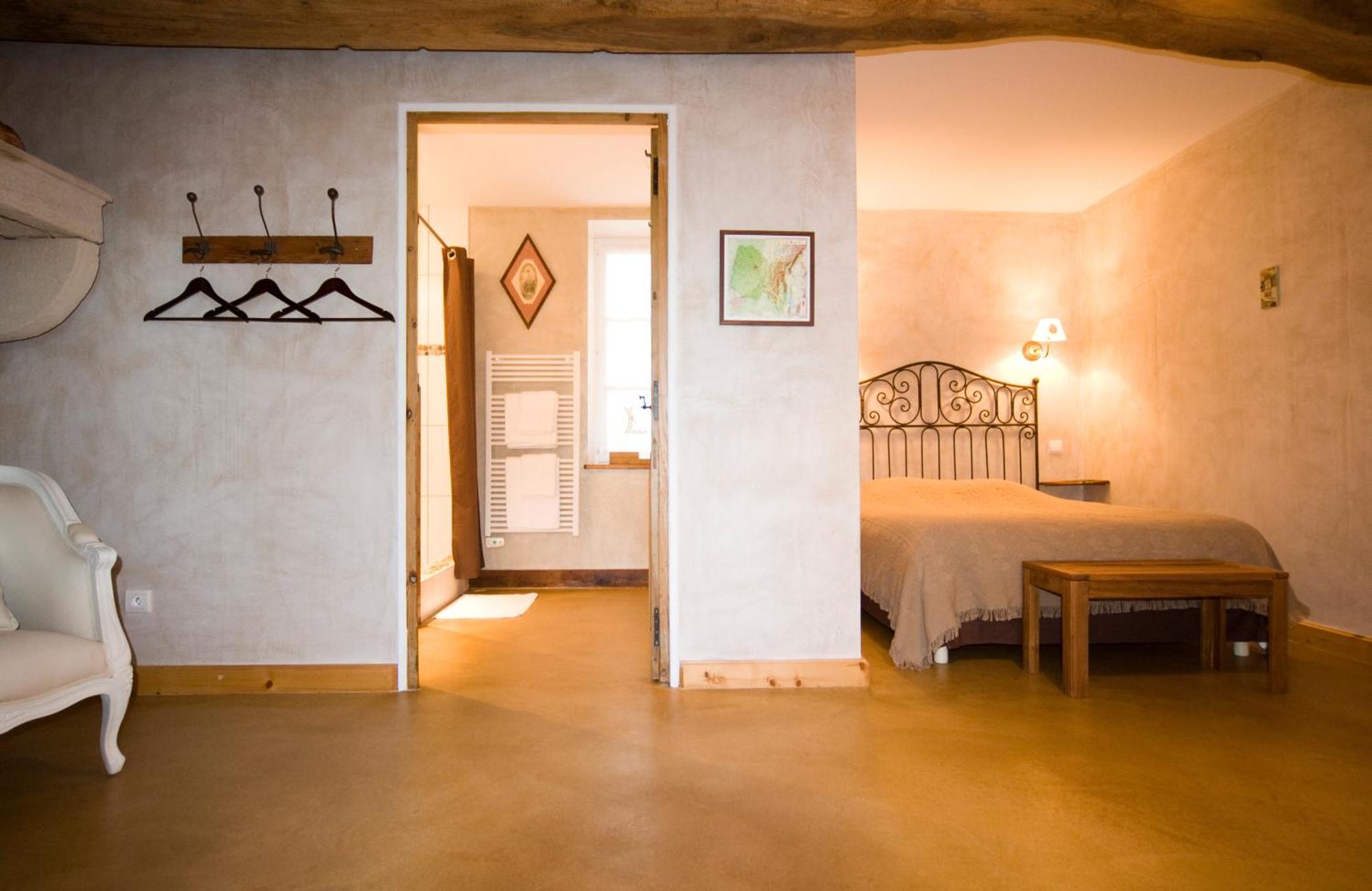 B&B La Cerisaie Francheleins エクステリア 写真