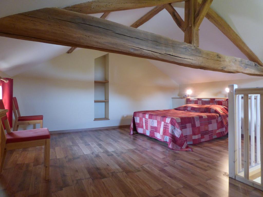 B&B La Cerisaie Francheleins 部屋 写真
